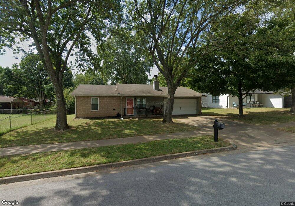 405 E Vicksburg St, Broken Arrow, OK 74011 - photo 1