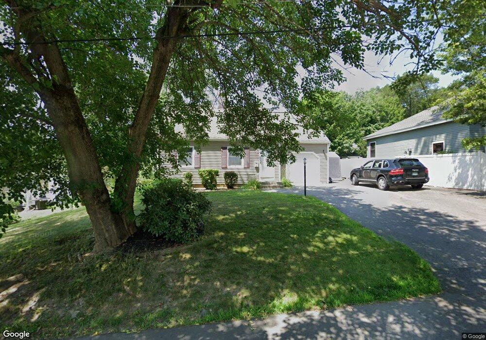 8 Sherman St, Nashua, NH 03064 - photo 1