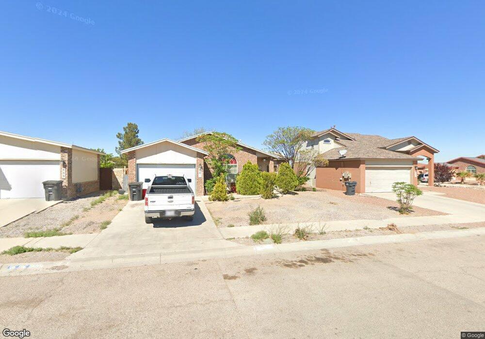 605 Villa Victoria Dr, El Paso, TX 79928 - photo 1