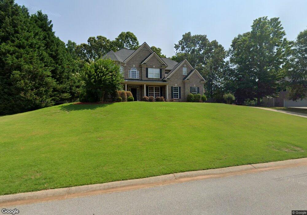 154 Southampton Cir, Hoschton, GA 30548 - photo 1