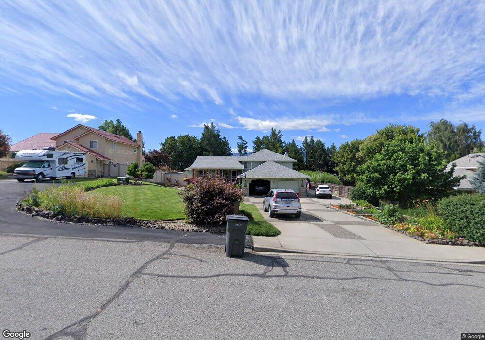 2112 NE Marge Ln, East Wenatchee, WA 98802 - photo 1