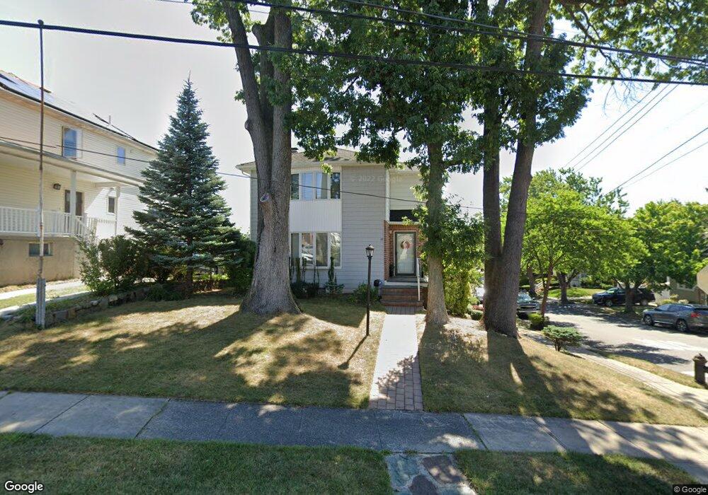 117 Dalton Ave, Staten Island, NY 10306 - photo 1