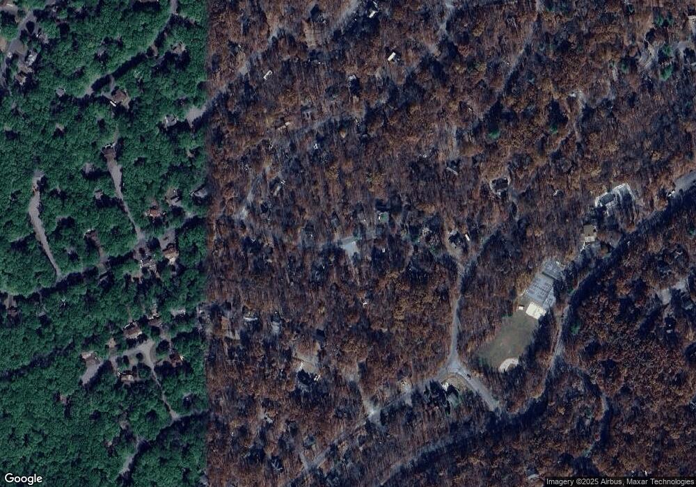 201 Cedar Crest Ct, Lehman Township, PA 18301 - photo 1