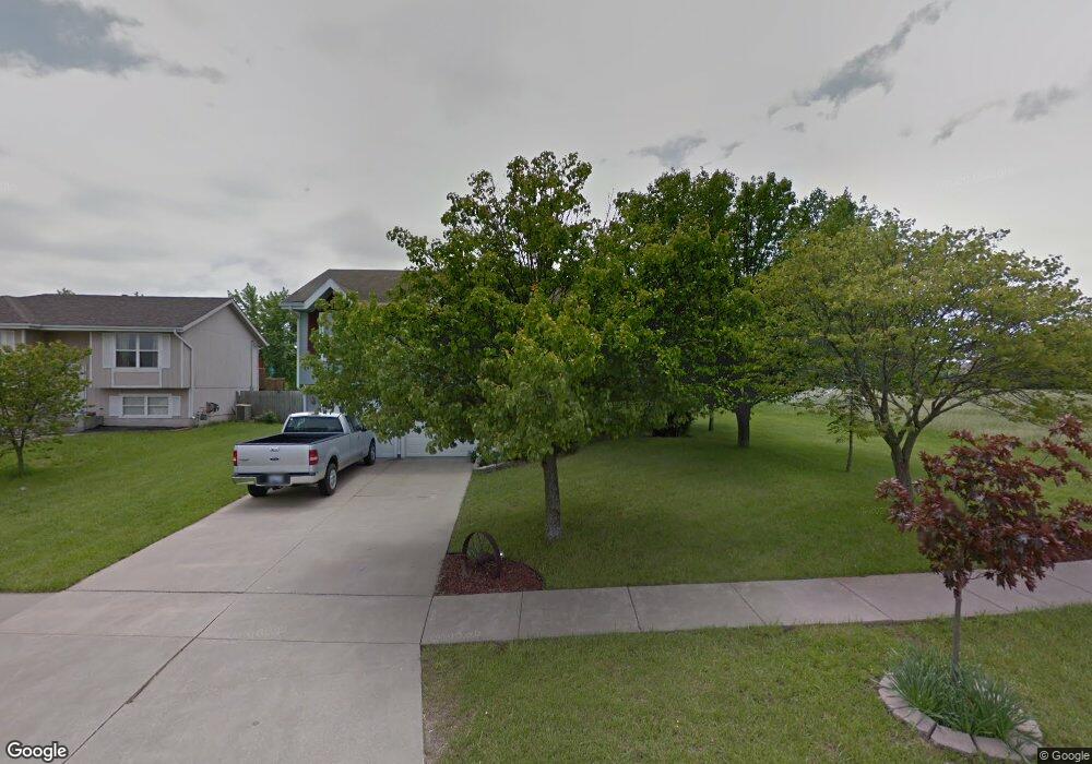 7505 SW 27th St, Topeka, KS 66614 - photo 1