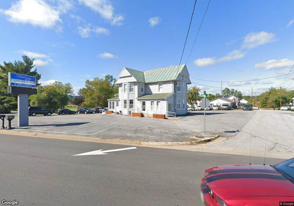 1137 E Main St, Luray, VA 22835 - photo 1