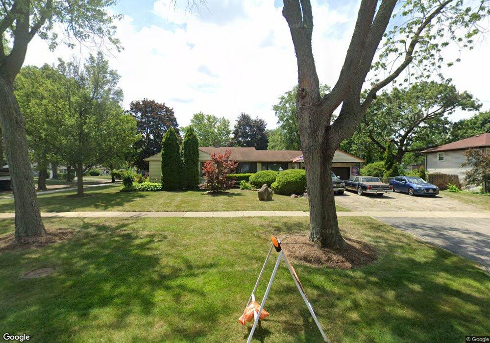 2401 Campbell St, Rolling Meadows, IL 60008 - photo 1