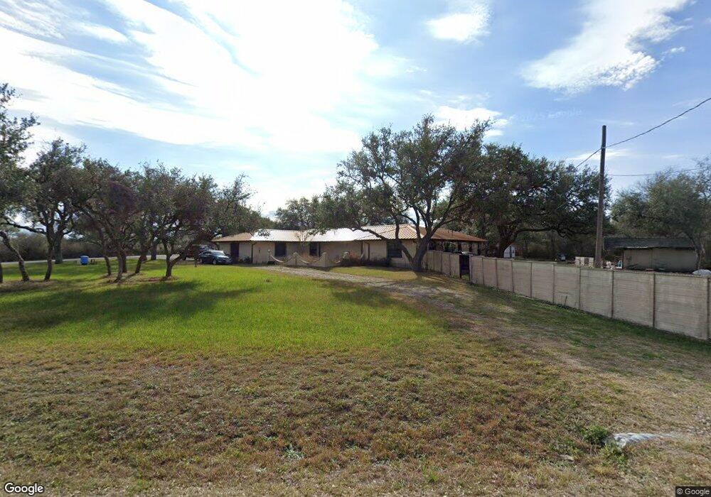 266 Linney Ln, Beeville, TX 78102 - photo 1