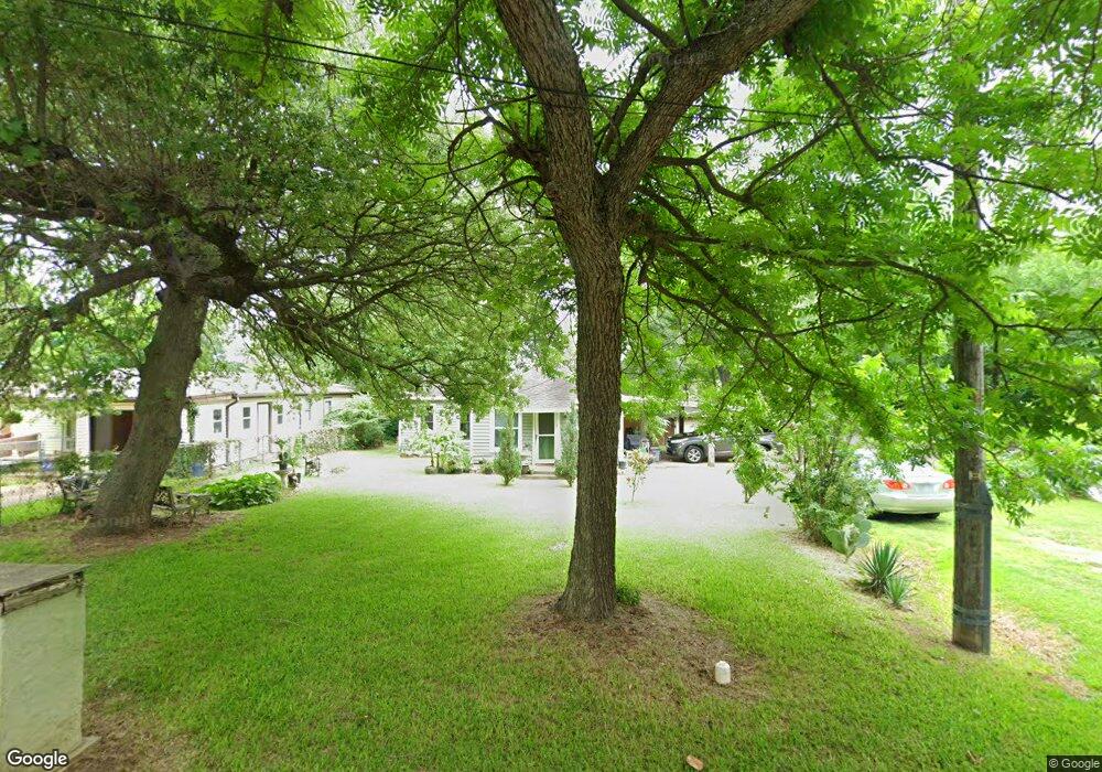 1062 Dubois St, Denison, TX 75020 - photo 1