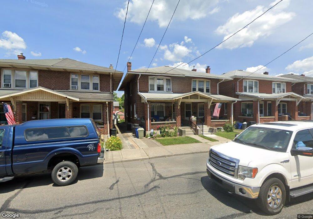 821 Chestnut St, Emmaus, PA 18049 - photo 1