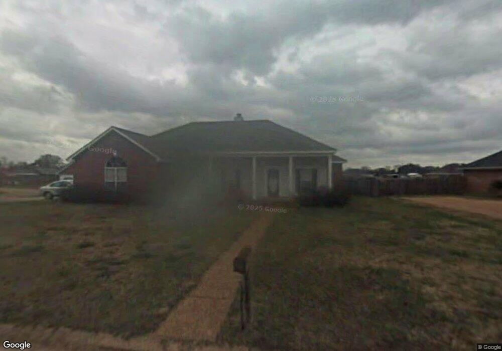 1105 Alixandria Dr, Byram, MS 39272 - photo 1