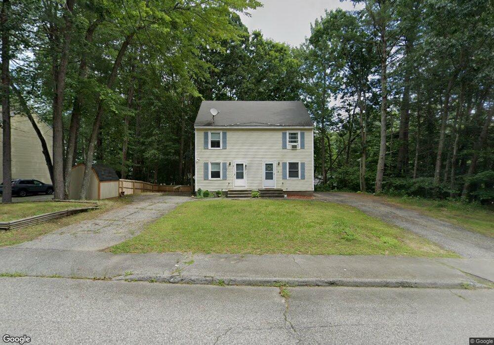 7 Woodvale Ct, Springvale, ME 04083 - photo 1