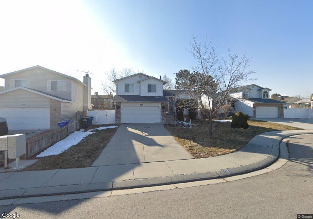 6750 Buckthorn Cir, West Jordan, UT 84081 - photo 1