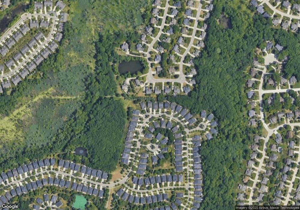 3946 Hillsdale Dr unit 195, Auburn Hills, MI 48326 - photo 1