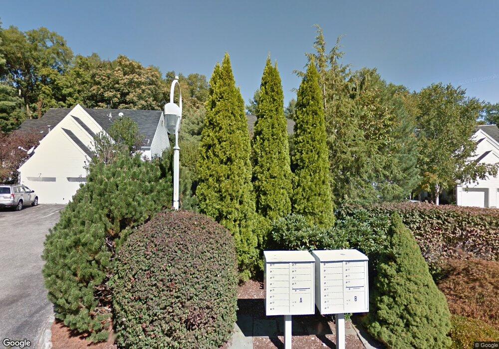 10A Olde Willow Way, Briarcliff Manor, NY 10510 - photo 1