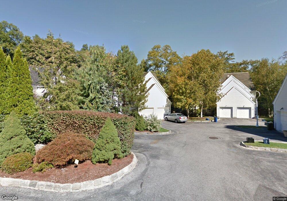 10B Olde Willow Way, Briarcliff Manor, NY 10510 - photo 1