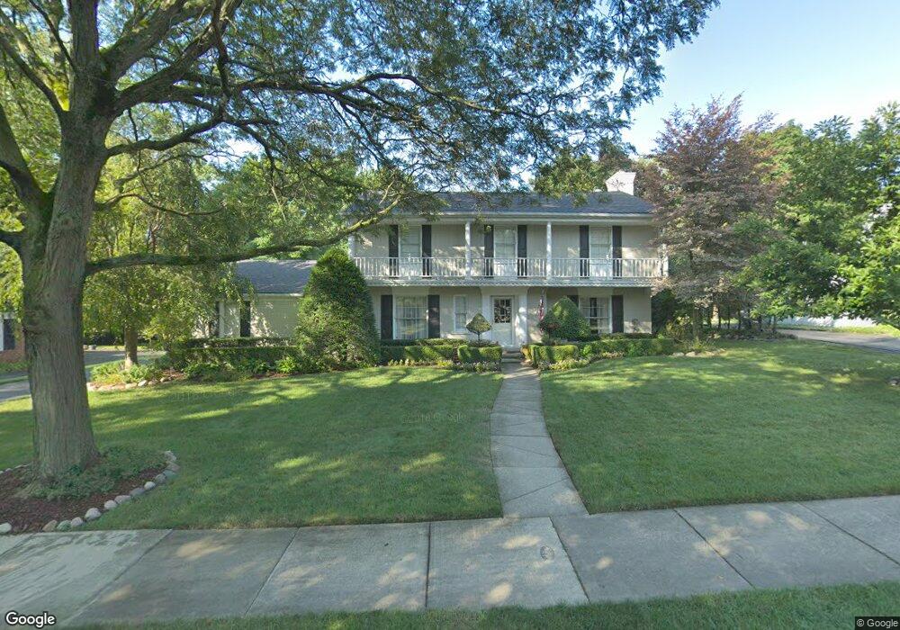 155 Drury Ln, Bloomfield Hills, MI 48301 - photo 1