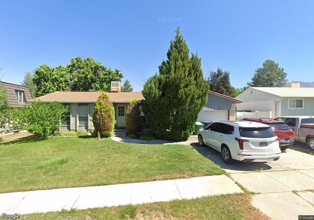1323 Estrellita Dr, Sandy, UT 84093 - photo 1