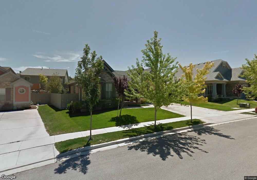 4894 N Shady Bend Ln, Lehi, UT 84043 - photo 1