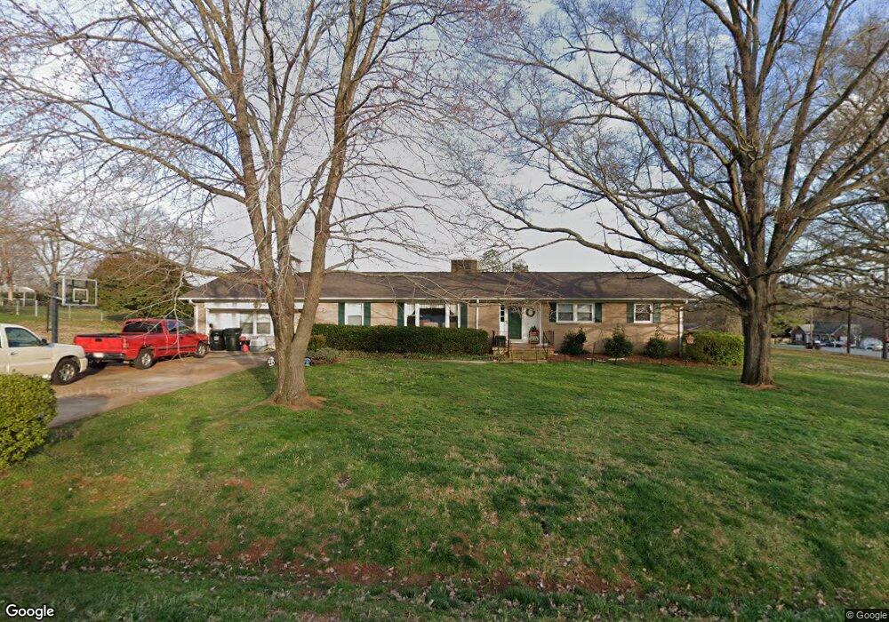 304 Confederate Dr SW, Concord, NC 28027 - photo 1