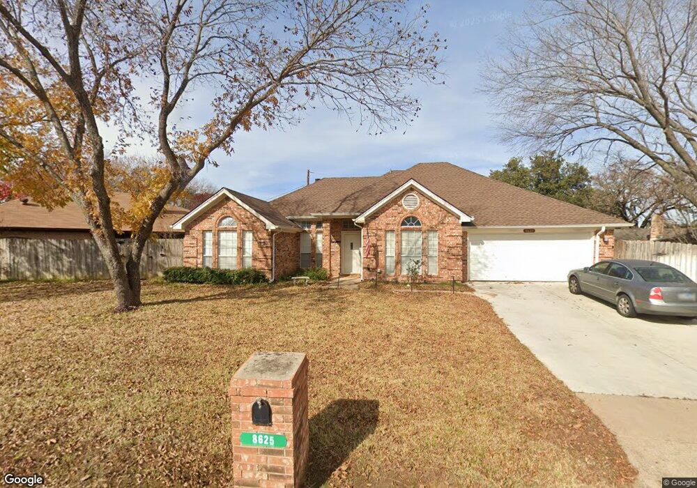8625 Kirk Ln, North Richland Hills, TX 76182 - photo 1