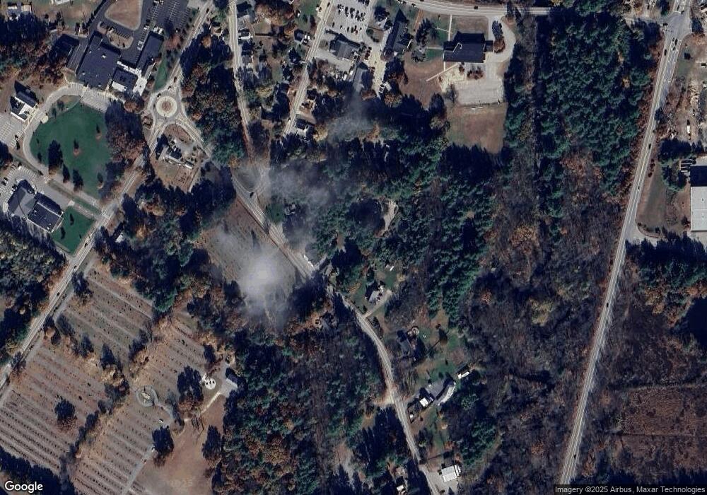 73 Old Bridge St, Pelham, NH 03076 - photo 1