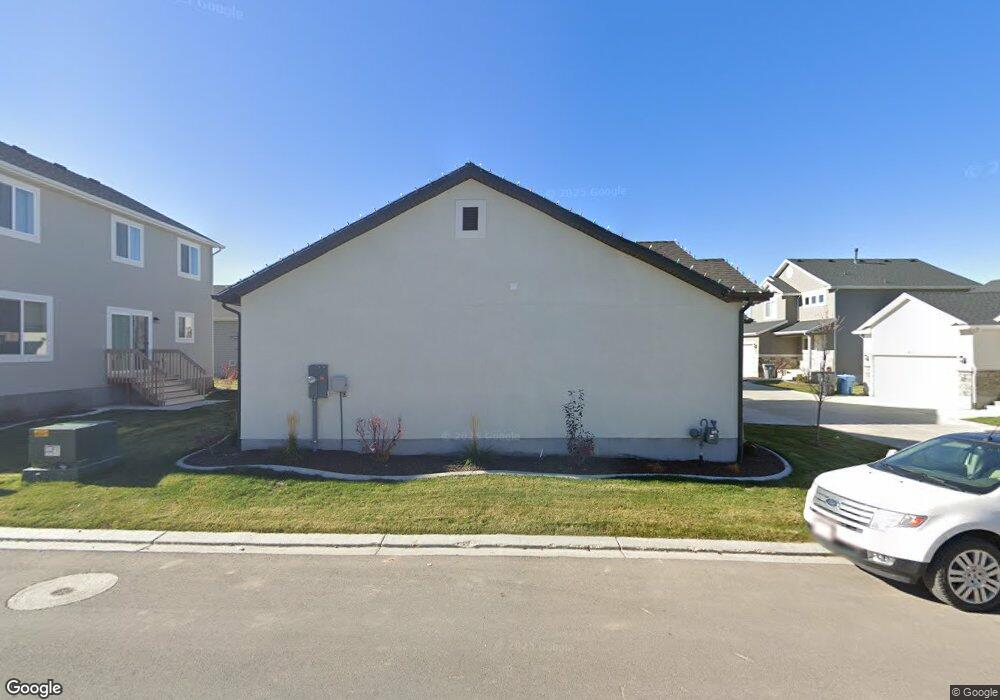 897 N 90 W unit 40, Santaquin, UT 84655 - photo 1