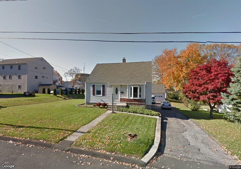 2 5th St, Danbury, CT 06810 - photo 1