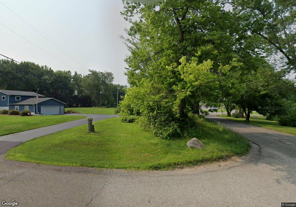 369 Harbor View Dr, Thornville, OH 43076 - photo 1