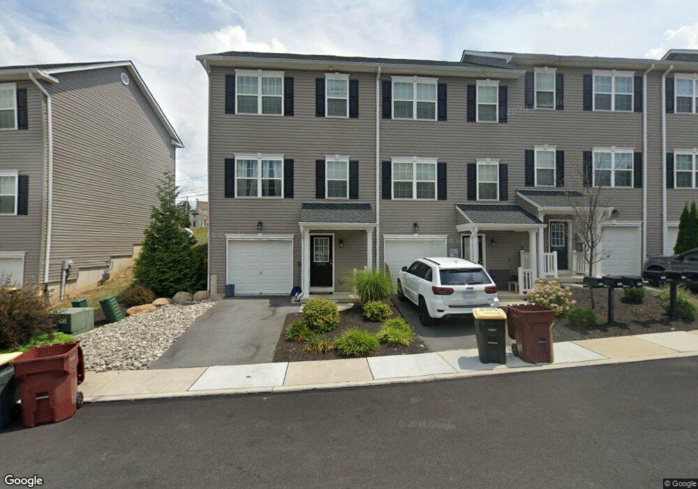 2062 Arey Ln, Whitehall, PA 18052 - photo 1