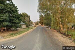 214 NW North St, Grass Valley, OR 97029