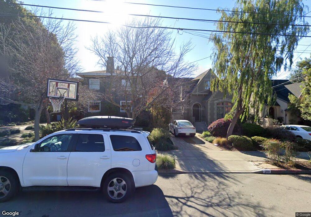 2818 Webster St, Berkeley, CA 94705 - photo 1