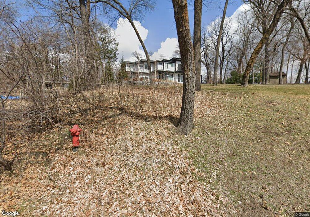 2963 Fairchild Ave, Wayzata, MN 55391 - photo 1