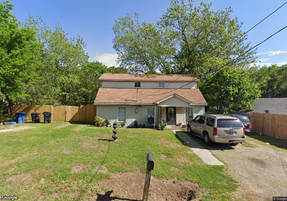 101 W Burrell St, Denison, TX 75021 - photo 1