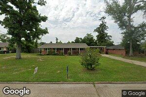 829 Idlewilde Ln, Lake Charles, LA 70605