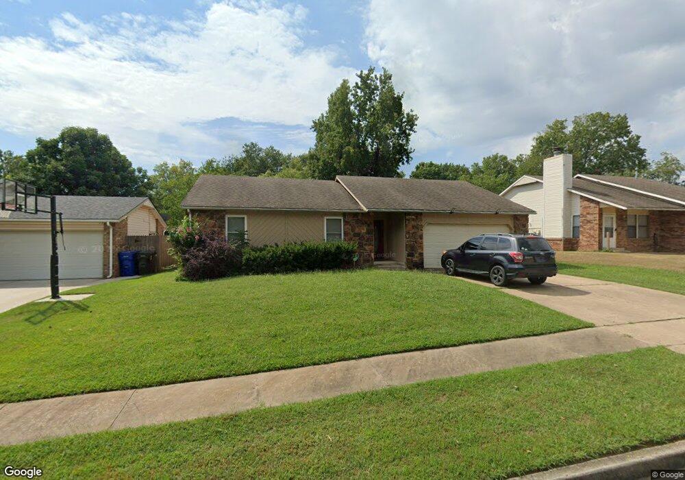 313 E Waco St, Broken Arrow, OK 74011 - photo 1