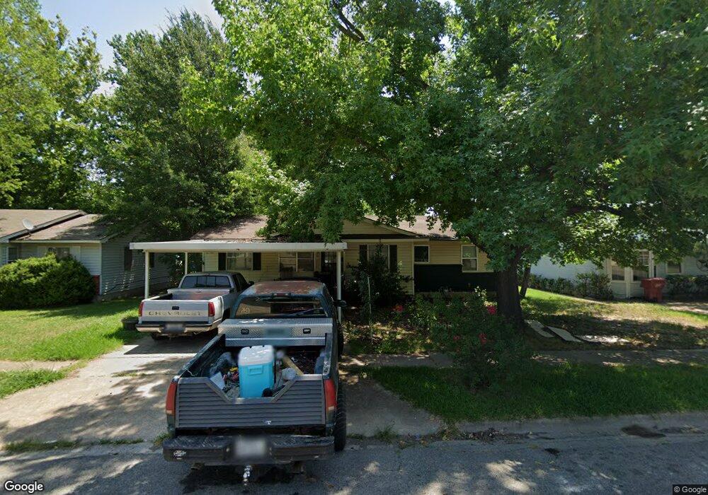 2212 N Main St, Bonham, TX 75418 - photo 1