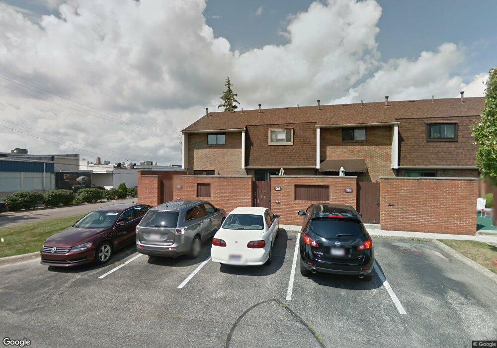 1766 Willoway Cir S, Columbus, OH 43220 - photo 1