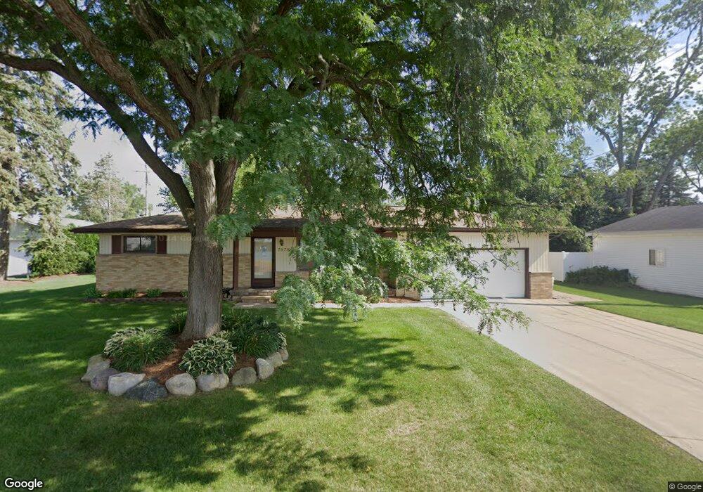 7876 Locklin, West Bloomfield, MI 48324 - photo 1