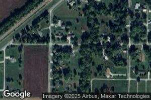 301 W Chestnut St, Odin, IL 62870