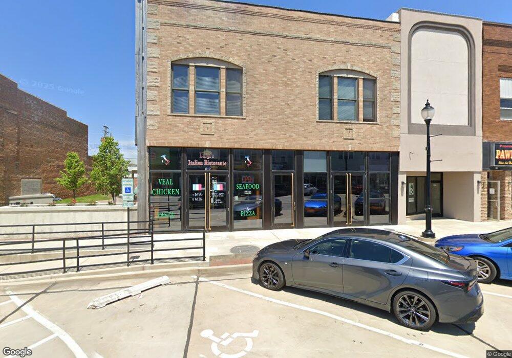 1610 Broadway Ave, Mattoon, IL 61938 - photo 1