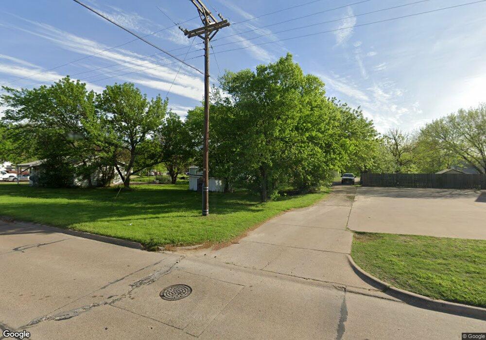 603 W Waco St, Ennis, TX 75119 - photo 1