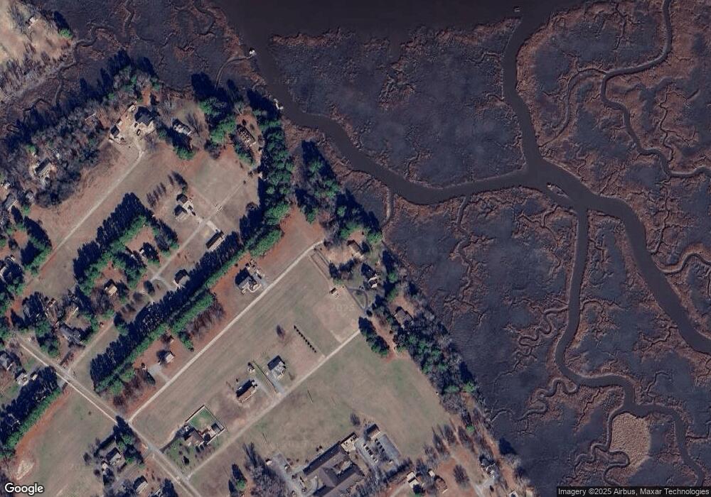 1482 N Borinski Cir, West Point, VA 23181 - photo 1