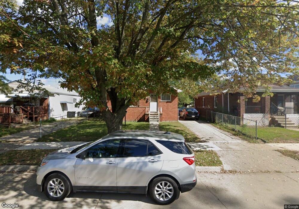 21404 Parkside Blvd, Ferndale, MI 48220 - photo 1