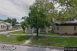 313 S 8th St, Neodesha, KS 66757