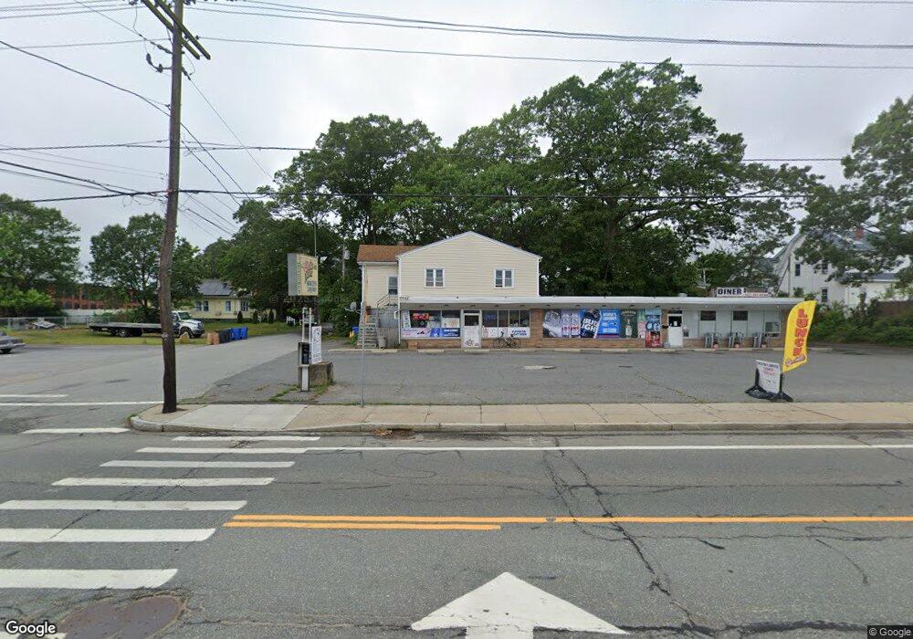 1621 Elmwood Ave, Cranston, RI 02910 - photo 1