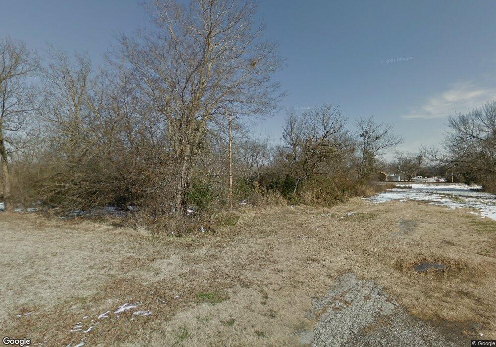 203 E 1st St, Beggs, OK 74421 - photo 1