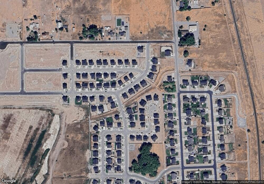 2052 Antonio Dr, Lake Point, UT 84074 - photo 1