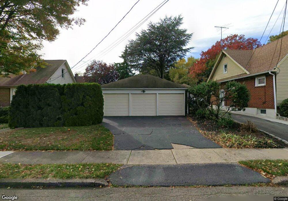 13-30 Burbank St unit 1X, Fair Lawn, NJ 07410 - photo 1