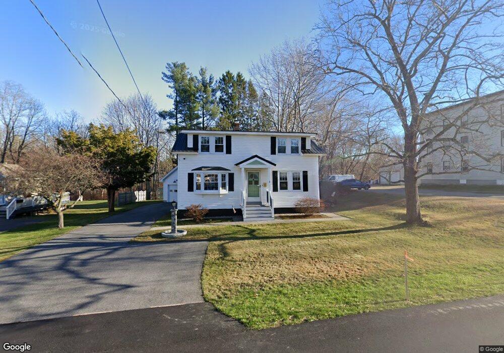 21 Wakefield Ave, Saco, ME 04072 - photo 1