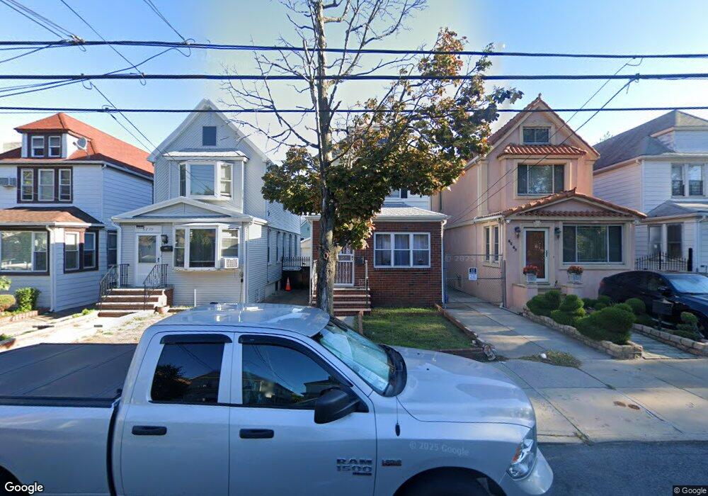 6281 Austin St, Rego Park, NY 11374 - photo 1